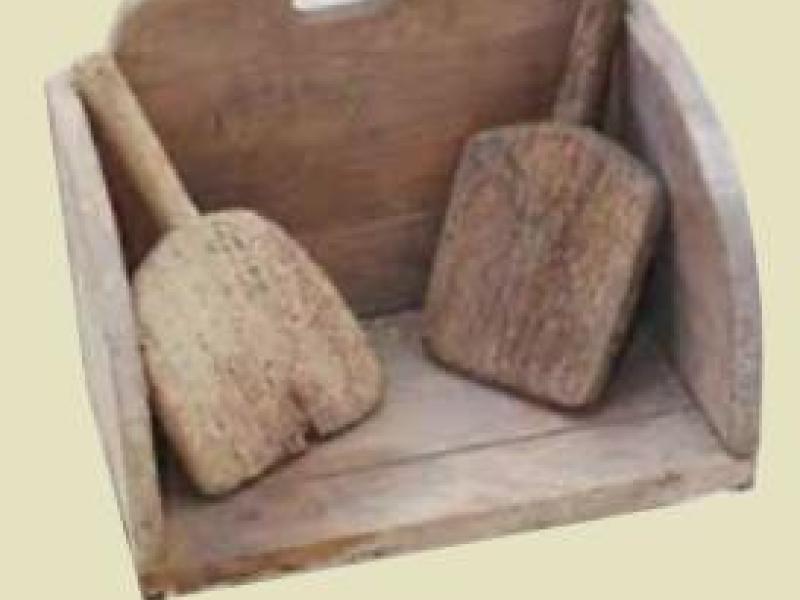 Carrosse et 2 battoirs